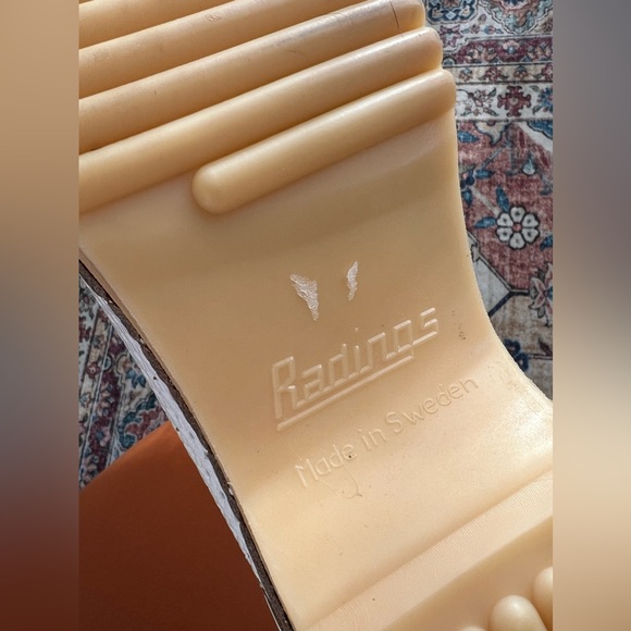 💯 authentic SWEDISH hand made leather wood platform clogs, size 10 - Picture 6 of 6